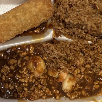 Wok-N-Roll - Dinner:Q shrimp with lobstah sauce and egg roll - Chinese Near Me - South Yarmouth, Massachusetts Wok-N-Roll - Dinner:Q shrimp with lobstah sauce and egg roll - Chinese Near Me - South Yarmouth, Massachusetts