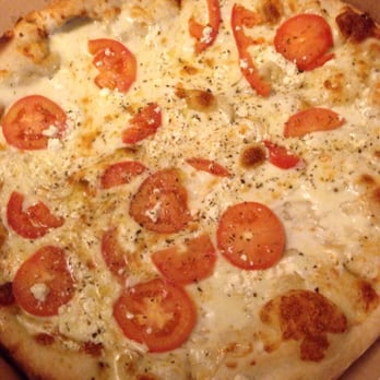 Moon River Pizza - White cheese pizza w/ tomatoes - Pizza Near Me - Jacksonville, Florida Moon River Pizza - White cheese pizza w/ tomatoes - Pizza Near Me - Jacksonville, Florida
