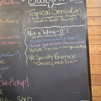 SummerWind Vineyard - 9.26 - Wine Tasting Room Near Me - Smithfield, Virginia SummerWind Vineyard - 9.26 - Wine Tasting Room Near Me - Smithfield, Virginia