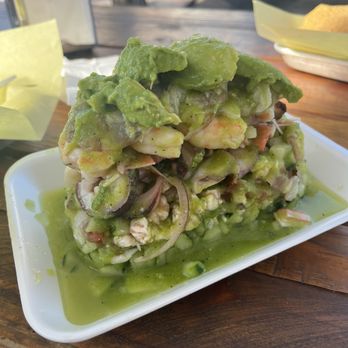 La Chalupa Mariscos - Green Chalupa tostada - Food Trucks Near Me - San Diego, California La Chalupa Mariscos - Green Chalupa tostada - Food Trucks Near Me - San Diego, California