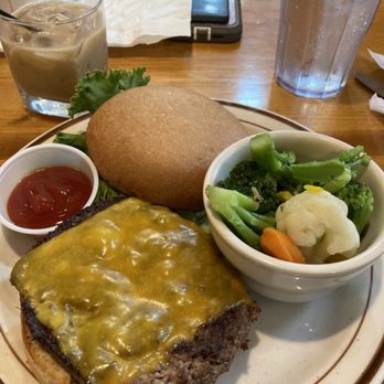 The Front Porch Restaurant and Bar - George Washington burger & steamed veggies, Copper Penny - American Near Me - Keystone, South Dakota The Front Porch Restaurant and Bar - George Washington burger & steamed veggies, Copper Penny - American Near Me - Keystone, South Dakota