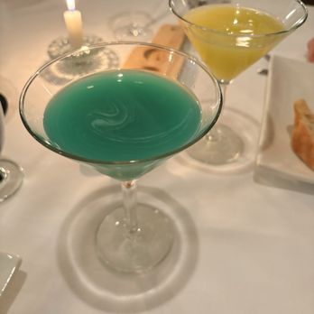 Old Surrey Restaurant - Green timber martini, white rock martini - French Near Me - Surrey, British Columbia