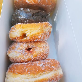 Lee's Donuts - Donuts Near Me - Vancouver, British Columbia