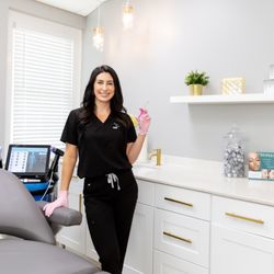 The Marigold Spa - The Marigold Spa has a team of experienced Cosmetic Nurse Injectors who specialize in Dermal Fillers like Restylane, Juvederm, and RHA.