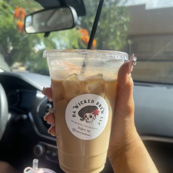 Da Wicked Brew - Salty Hawaiian Latte + Macadamia Nut Syrup - Food Trucks Near Me - Kalaheo, Hawaii