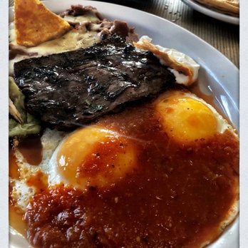 Azul 18 - New American Near Me - Chicago, Illinois