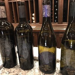 Napa Wine Company - Lavendi wines!!