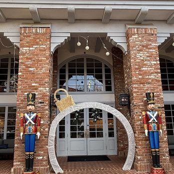 Corque Hotel - The entrance. - Hotels Near Me - Solvang, California