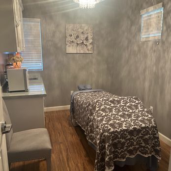 Mo Betta Muscle Therapy - Where the muscle magic happens. - Massage Therapy Near Me - Paso Robles, California Mo Betta Muscle Therapy - Where the muscle magic happens. - Massage Therapy Near Me - Paso Robles, California