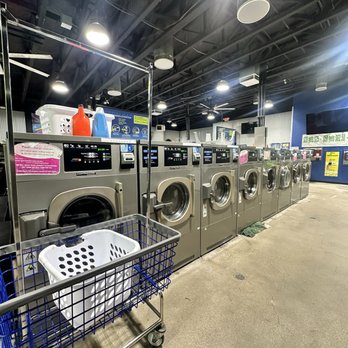 Pearl Laundromat - Laundromat Near Me - San Diego, California Pearl Laundromat - Laundromat Near Me - San Diego, California