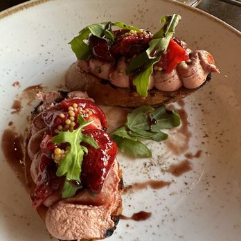 Haven Craft Kitchen + Bar - New American Near Me - Orange, California Haven Craft Kitchen + Bar - New American Near Me - Orange, California