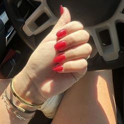 Glass Nails & Spa