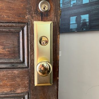 Ben Universal Service - Keys & Locksmiths Near Me Ben Universal Service - Keys & Locksmiths Near Me