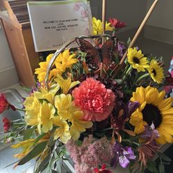 Symes & Son Flower