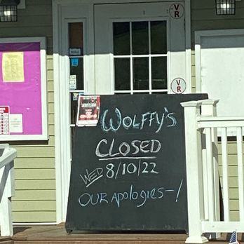 Wolffy's Grill & Marina - New American Near Me - Seneca Falls, New York