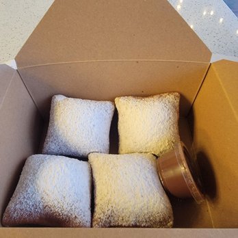 Le Creme - Beignets - Desserts Near Me - San Jose, California Le Creme - Beignets - Desserts Near Me - San Jose, California