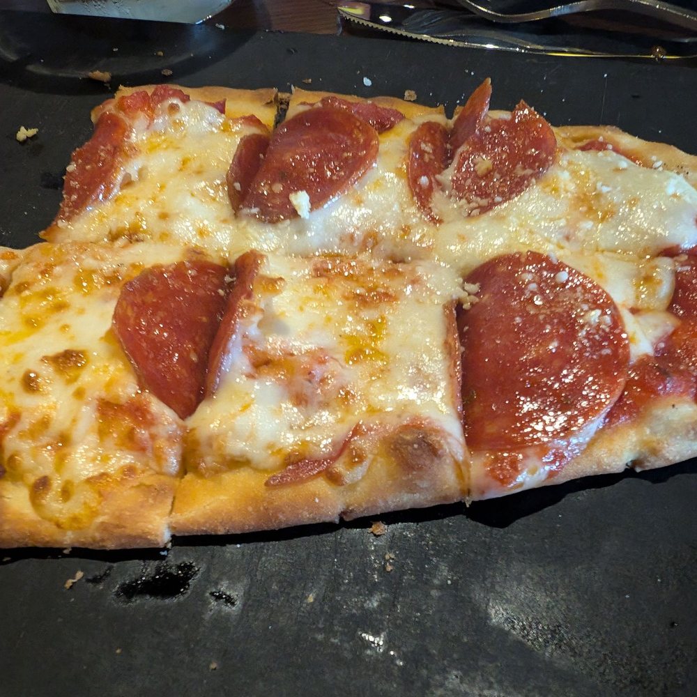 Bar Louie - Brier Creek - Pepperoni Flatbread - Bars Near Me - Raleigh, North Carolina