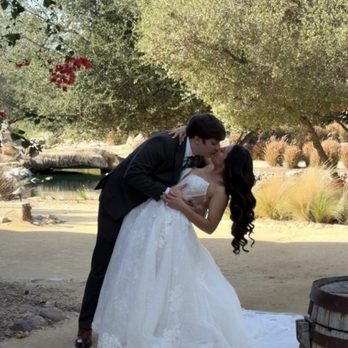 Galway Downs by Wedgewood Weddings - Beautiful venue with loads of scenic spots - Venues & Event Spaces Near Me - Temecula, California Galway Downs by Wedgewood Weddings - Beautiful venue with loads of scenic spots - Venues & Event Spaces Near Me - Temecula, California