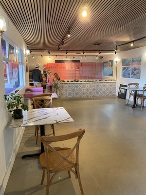 Bob’s Donuts by null