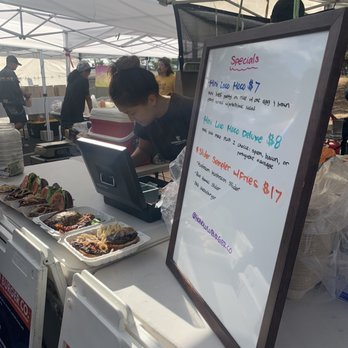KCC Farmers' Market - Farmers Market Near Me - Honolulu, Hawaii