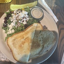 Salmon sandwich w SIDE ARUGULA SALAD