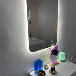 Manifest Beauty Bar