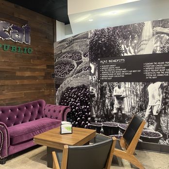 Acai Republic - Placentia - interior! - Juice Bars & Smoothies Near Me - Fullerton, California
