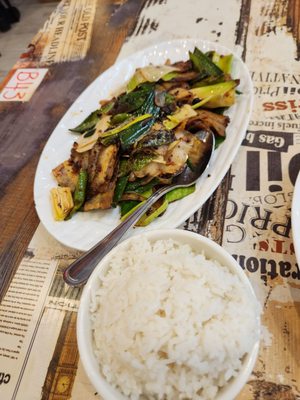Chengdu Gourmet 2( North Hill) by null