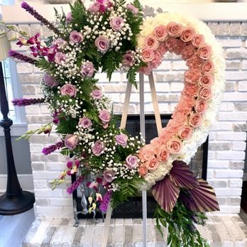 Taylor Florals - Florists Near Me