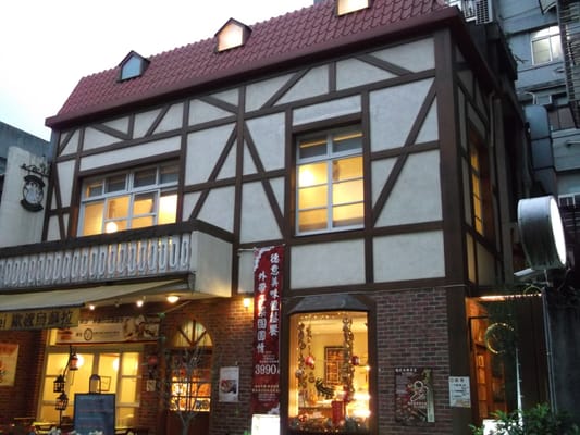 Oma Ursel's German Bakery by null