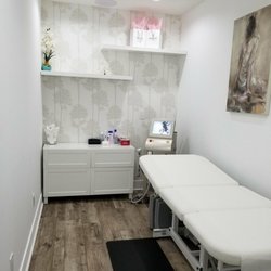Studio R Salon & Spa - Laser Hair Removal Room