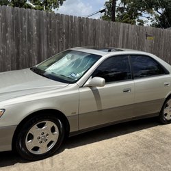 Club Car Wash - Showing how well kept the car is because of it being kept in a garage.