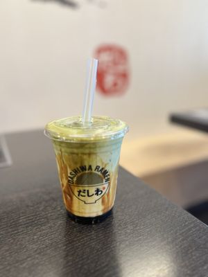 Dashiwa Ramen by null