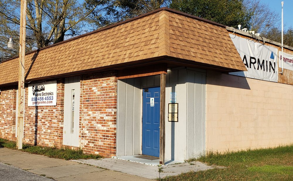 MARINE ELECTRONICS Updated July 2024 628 N New Warrington