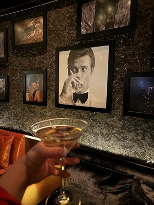 Vesper Bar by null