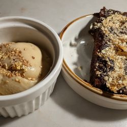 Azalea - Apple pie cobbler