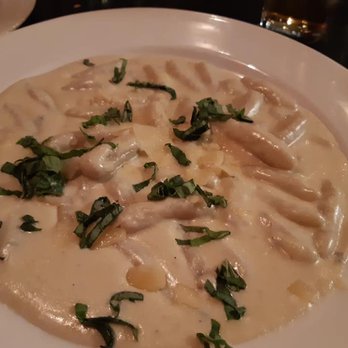Johnny Farina Restaurant - gnocchi with Gorgonzola Cream Sauce - Italian Near Me - Ottawa, Ontario Johnny Farina Restaurant - gnocchi with Gorgonzola Cream Sauce - Italian Near Me - Ottawa, Ontario