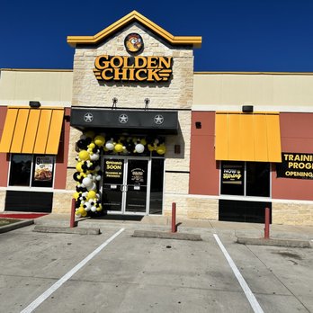 Golden Chick - the front of a restaurant - Fast Food Near Me - Spring, Texas