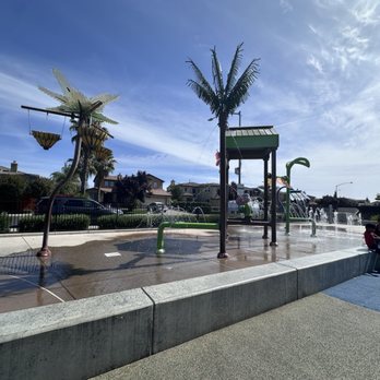 Apolinar Sangalang Park - Playgrounds Near Me - Lathrop, California Apolinar Sangalang Park - Playgrounds Near Me - Lathrop, California