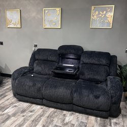 Caesura Escape - Massaging, reclining sofa (with heat)