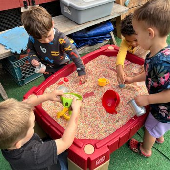 Yellow House Playschool - Sensory play is a favorite activity - Preschools Near Me - Oakland, California Yellow House Playschool - Sensory play is a favorite activity - Preschools Near Me - Oakland, California