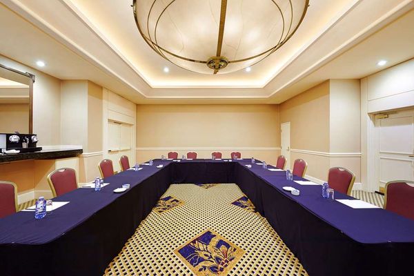 Stamford Plaza Sydney Airport Hotel & Conference Centre by null