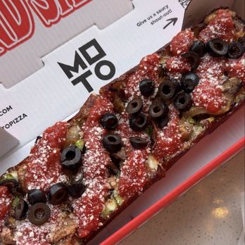 MOTO Pizza - Pioneer Square  - All-In solo pizza - Pizza Near Me - Seattle, Washington