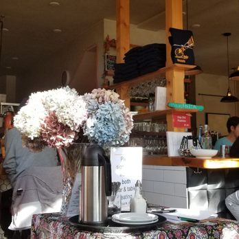 Poach 503 - Bar - Breakfast & Brunch Near Me - Manzanita, Oregon