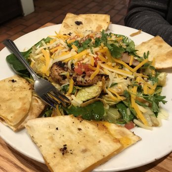 Chili's - Quesadilla Explosion Salad - American Near Me - West Nyack, New York