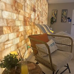 St. Somewhere Spa - Relaxation room