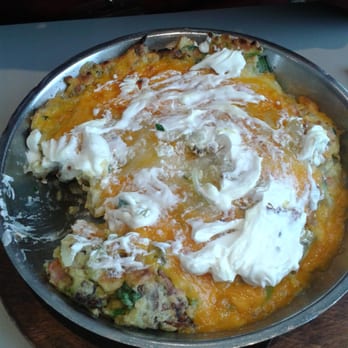 Elly's Pancake House - Southwestern fritata - Breakfast & Brunch Near Me - Chicago, Illinois