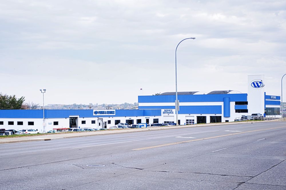 WESTLIE MOTOR COMPANY Updated October 2024 13 Photos 500 S