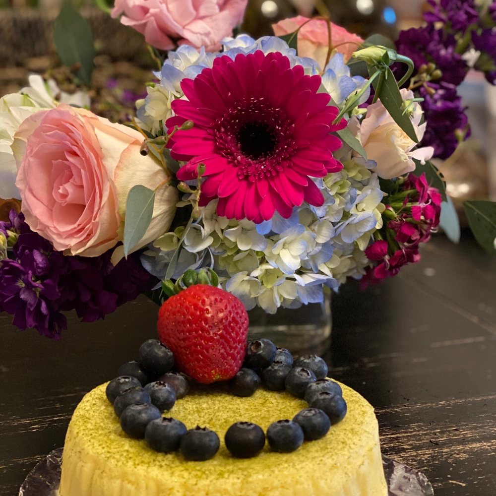 MDS Florist - Designer's Choice - Florists Near Me MDS Florist - Designer's Choice - Florists Near Me