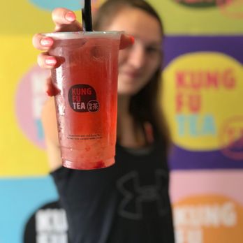 Kung Fu Tea - STRAWBERRY LEMONADE with aloe boba - Bubble Tea Near Me - Champaign, Illinois